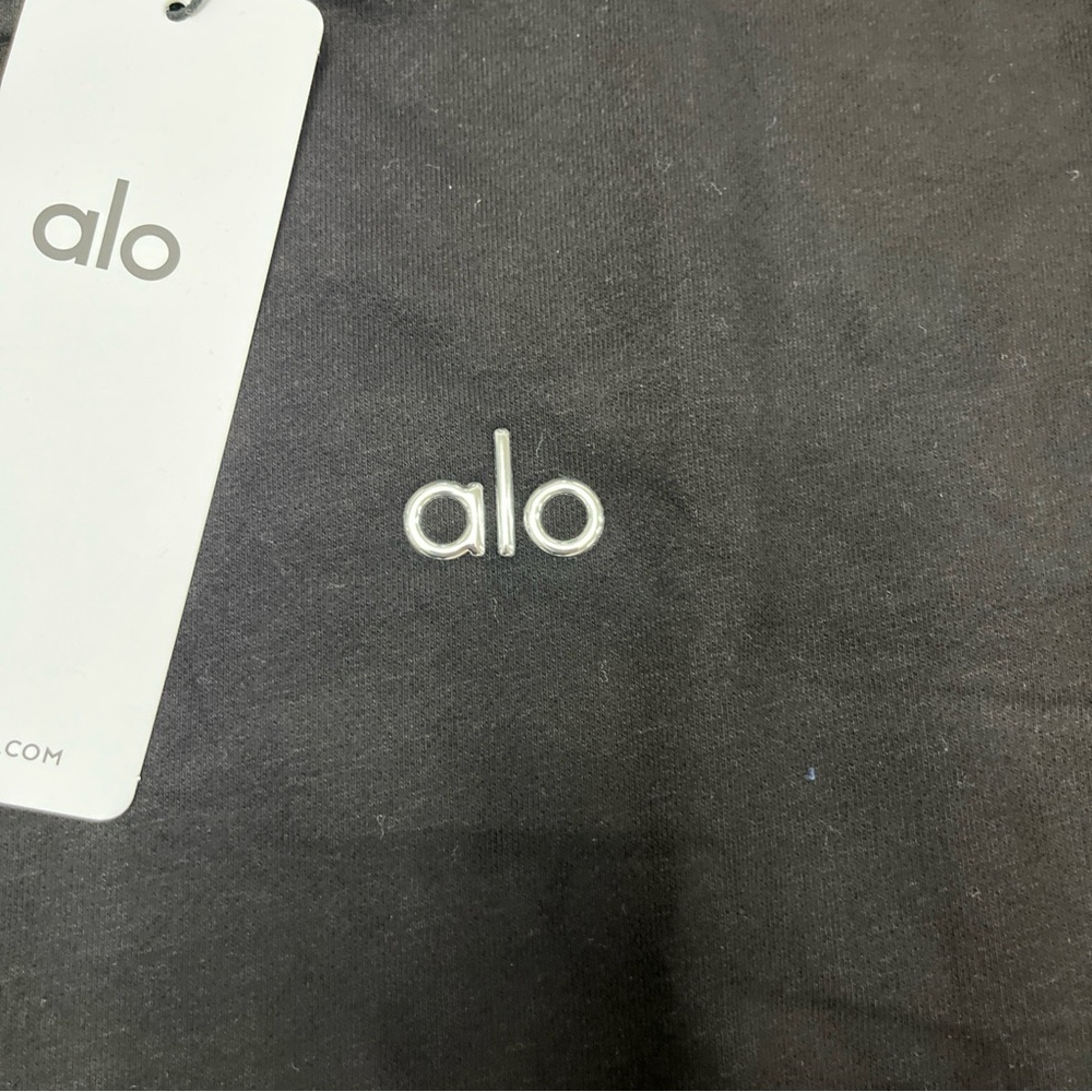 ALO Yoga Unisex Black Zip-Up Hoodie and Jogger Set - Picture 3 of 15